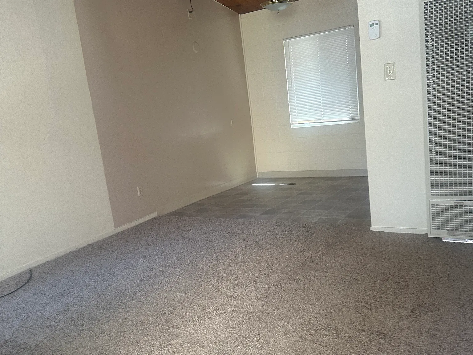 509 E 8th St — Photo 3