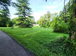 4 Hadley Ct, Edwardsville, IL 62025