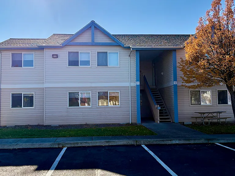 Northwood Apartments — Photo 17