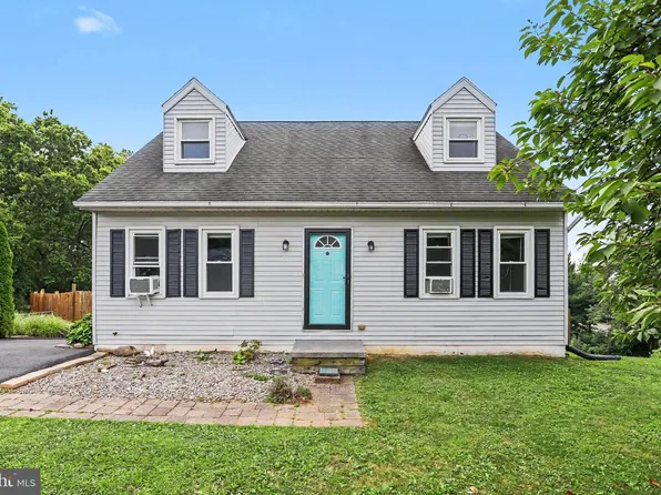474 W Ridge Rd, Elizabethtown, PA 17022