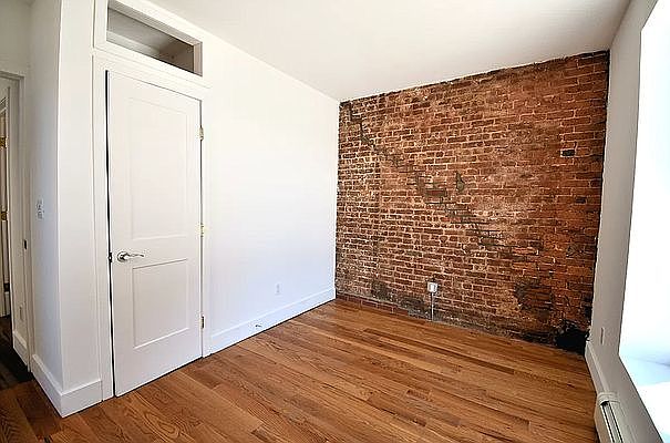 2nd image of 1019 Southern Blvd #1B