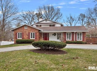 1776 Chatham Rd, Leland Grove, IL 62704