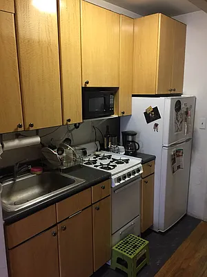 Rented by Charie Properties LLC | media 31