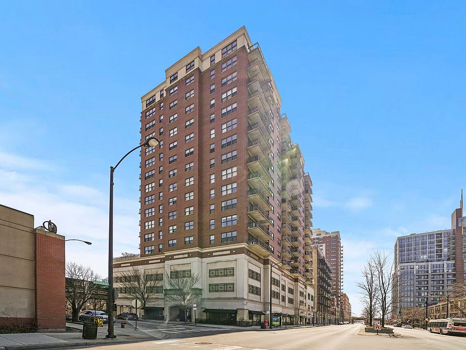 1st image of 5 E 14th Pl APT 1403