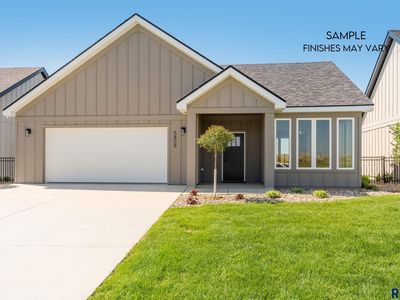 5820 E Rush St, Sioux Falls, SD, 57110