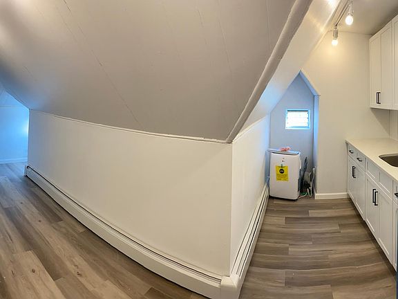 2nd image of 251 S 2nd Ave #4