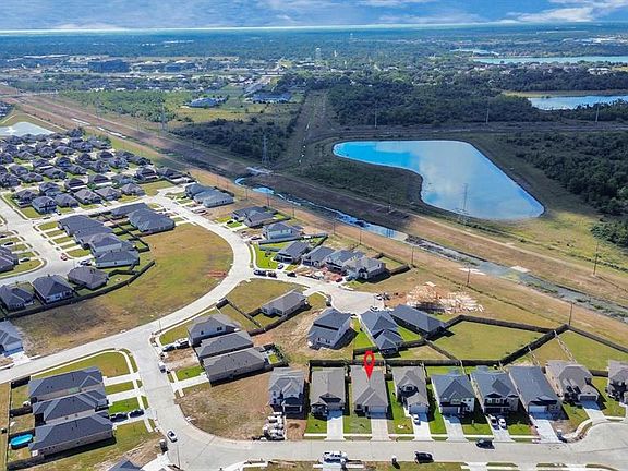 3rd image of 8407 Black Pearl Court