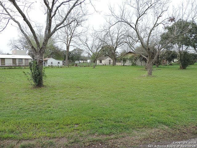 1st image of 3311 Huth Dr