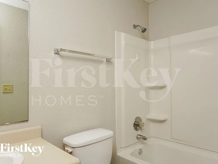 1880 Long Lake Dr — Photo 12
