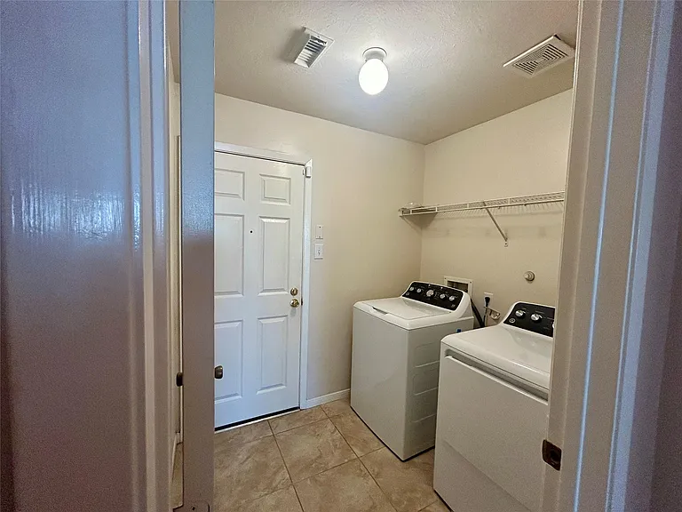 19718 River Pointe Ln — Photo 16