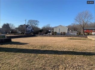 27 Niles St, WESTERLY, RI 02891