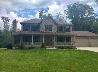 12860 Vincent Dr, Mantua, OH 44255