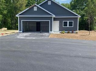 12 Grace Ln, Plainfield, CT 06354
