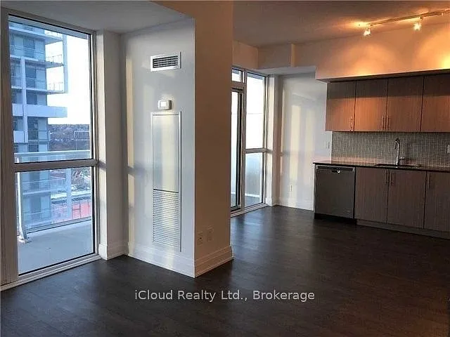 2 bed, $2,550 — Photo 3
