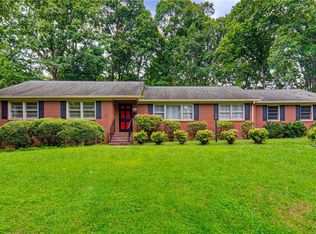 2960 Ormond Dr, Winston Salem, NC 27106