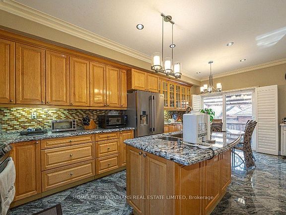 4th image of 47 Davos Rd S