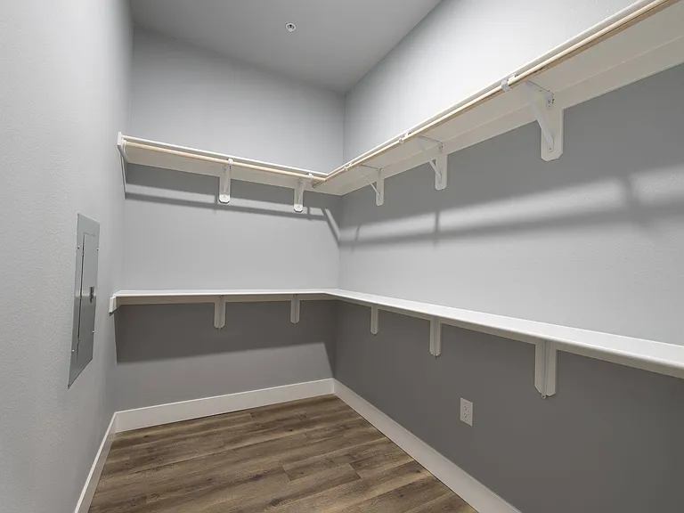 ONE18 West Street Residential — Photo 74