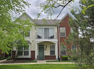 3215 Goldeneye Ln, Wolverine Lake, MI 48390