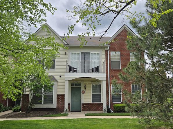 3215 Goldeneye Ln, Wolverine Lake, MI