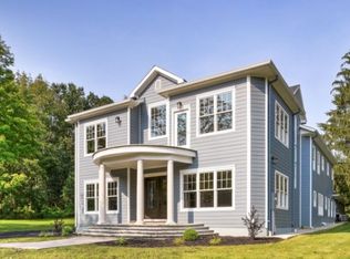 60 Smith Rd, Denville, NJ 07834