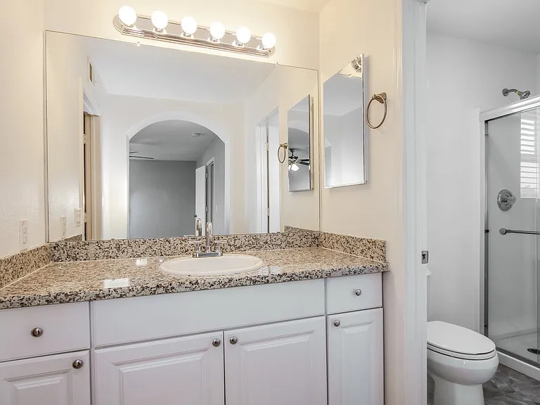 8737 W Bluefield Ave — Photo 12
