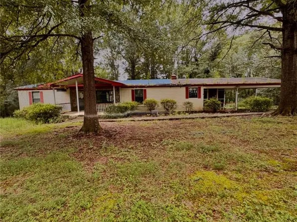 2040 State Highway 67, Jonesville, NC 28642