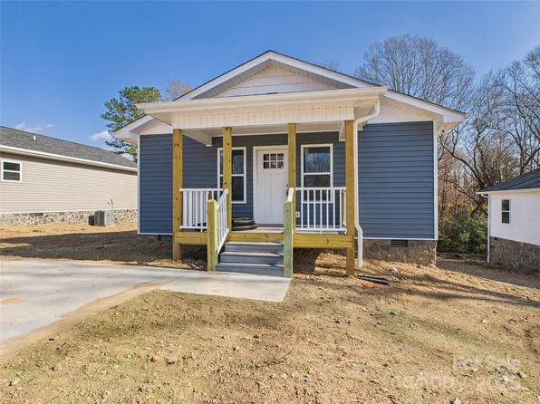 227 Hauss Ridge Rd SE, Valdese, NC 28690