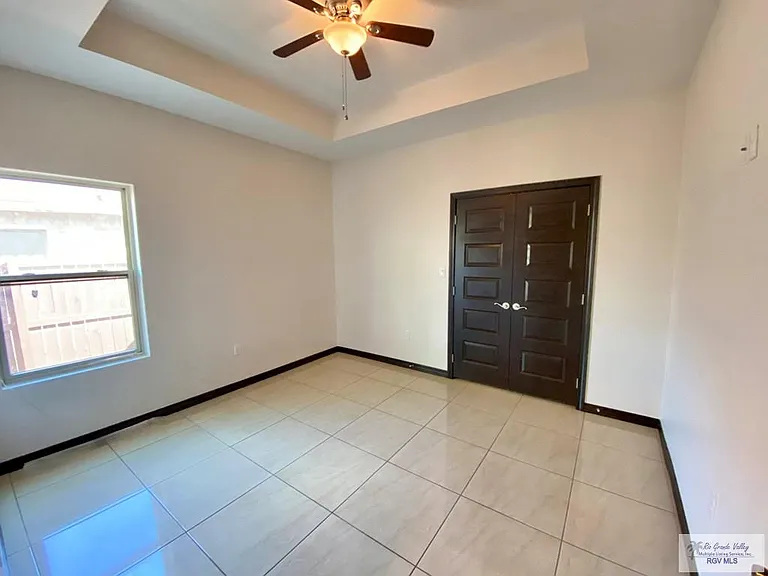 6693 Garden Woods Ave #B — Photo 8