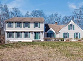 25 Summit Ln, Madison, CT 06443