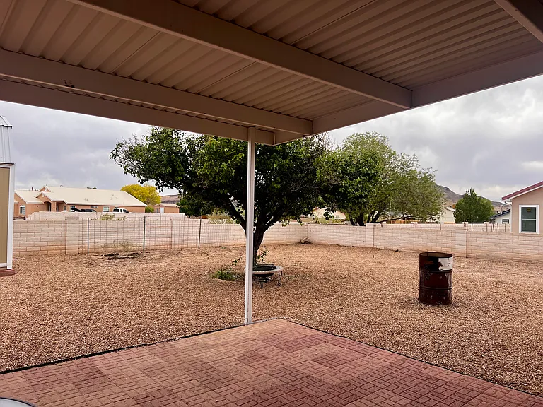 1860 Ash Dr SW — Photo 10