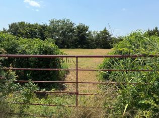 2318 E 2070th Rd, Hugo, OK 74743