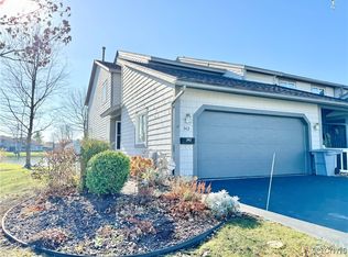 342 Summerhaven Dr N, East Syracuse, NY 13057