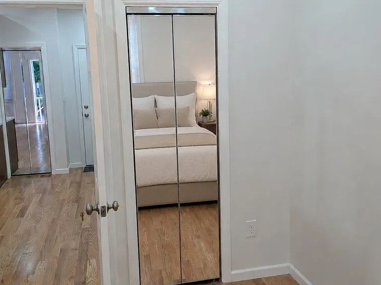 29 Cornelia St #1 — Photo 9