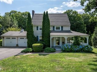 90 Beach Ave, Watertown, CT 06795