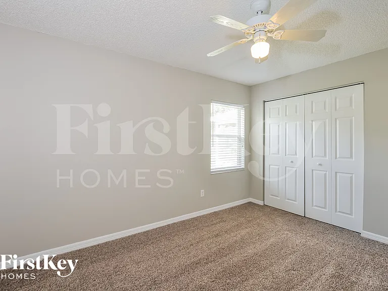 8 Wild Oak Pl — Photo 14