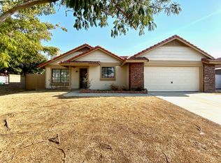 3058 Calle Del Sol, Palmdale, CA 93550