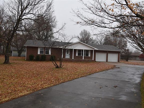 2nd image of 603 E Pridemore Dr