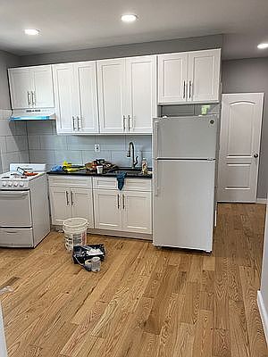 2nd image of 1755 Taylor Ave APT 3A