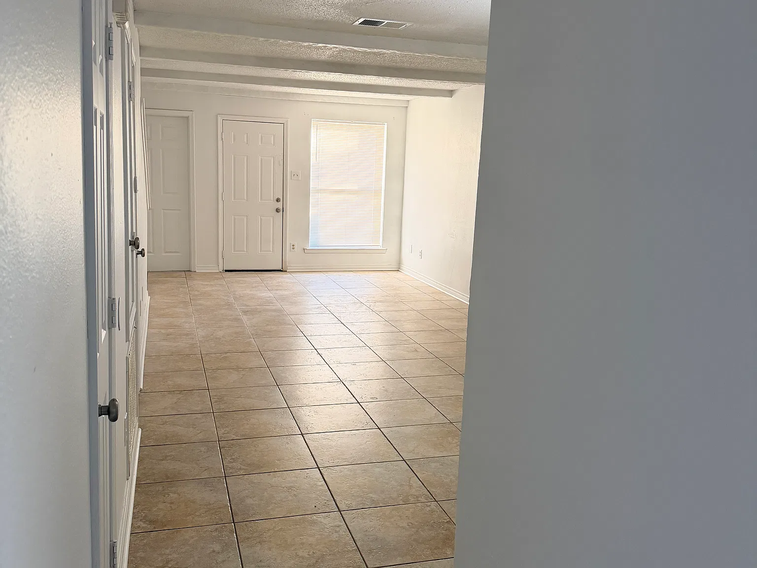 2 bed, 1.5 bath, 1245 sqft, $1,350 — Photo 1