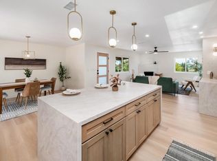2430 Sunflower Ter, Vista, CA 92083