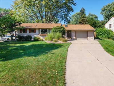 660 Greene Ave N, Oakdale, MN, 55128