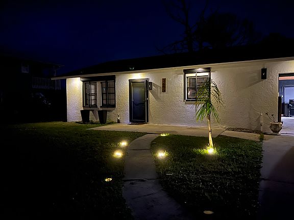 5th image of 3692 Tropical Point Dr