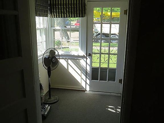 5th image of 541 4th Ave N