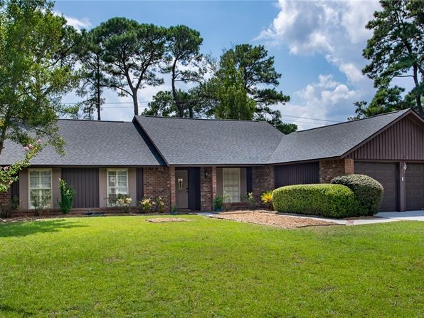 5 Dorchester Ct