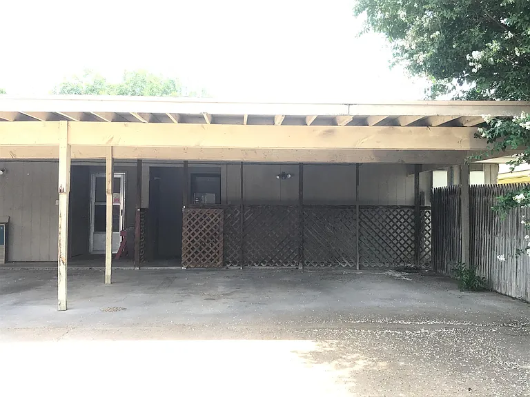 312 Turtle Cv — Photo 14