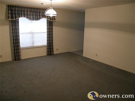 Living room 14 X 19