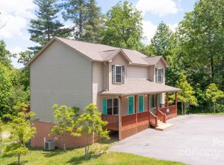 7 Sirenas Way #A & B, Fletcher, NC 28732