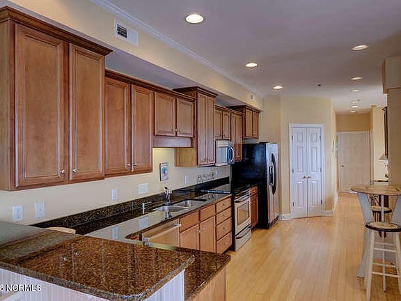 3rd image of 308 S Carolina Beach Avenue S #4