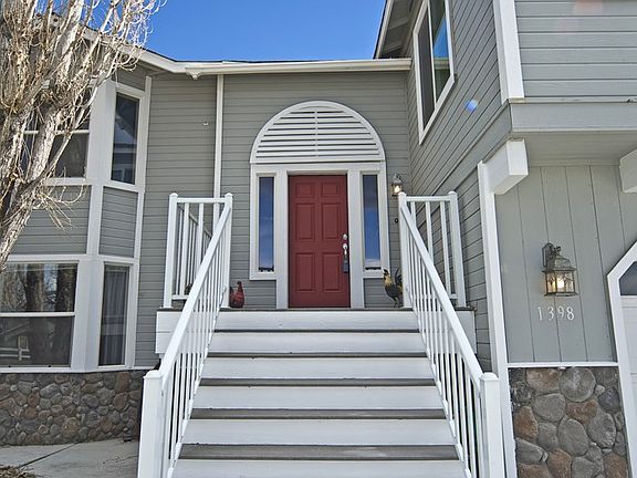 3rd image of 1398 Porter Dr