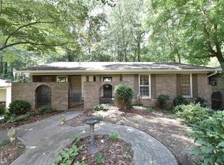 2418 Ridgeway Dr, Atlanta, GA 30360